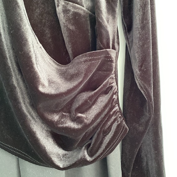 Jessica London long sleeve velvet and rayon black jumpsuit size 12 - Picture 4 of 6